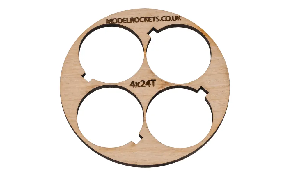 2 x BT80 (65 mm) 4 x 24 mm keskitysrengas, jossa aukko kiinnityskoukulle (3 mm vaneri), Muita tuotevaihtoehtoja: BT80 4x24mm (koukku) model rocketry