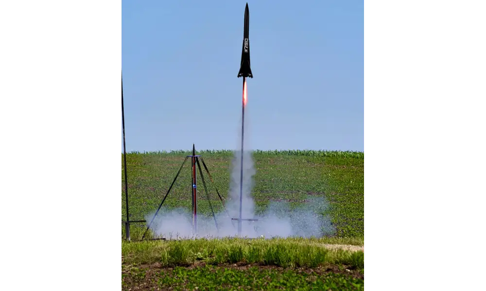 #780 Loc přesný černý model rakety, 3 image