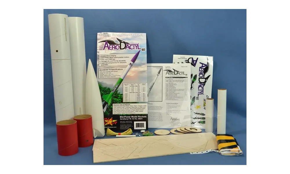 Aerodactyl TS modellrakettsett - Apogee - 2,6" diameter, 3 image model rocketry