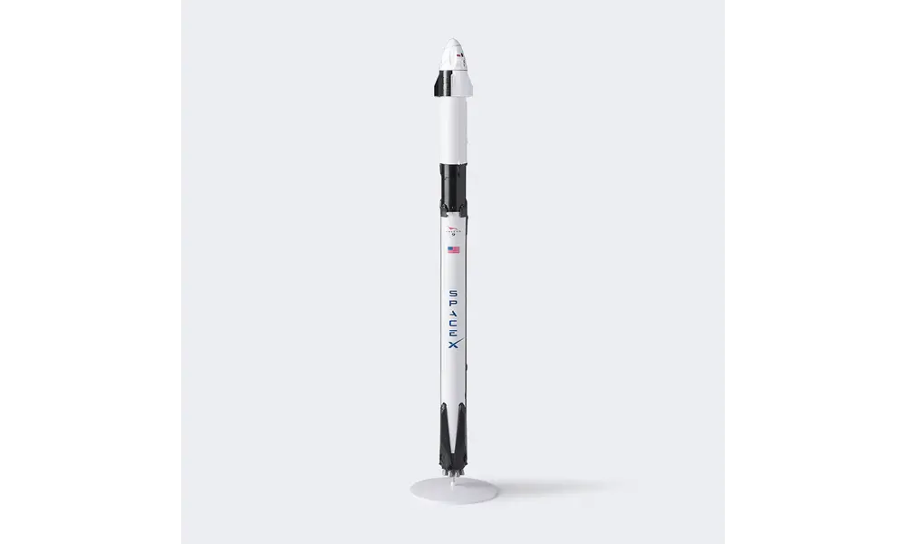 Maquette de fusée SpaceX Falcon 9 - Estes - échelle 1:100, 4 image